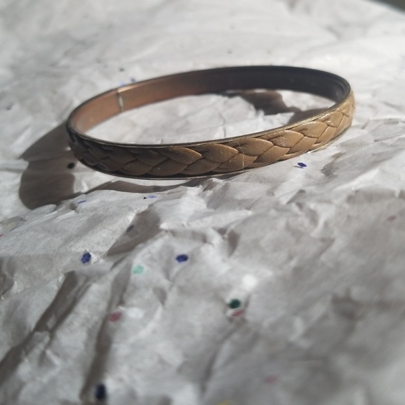 Bangle - Picture 2 of 2